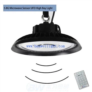 Mennyezeti lámpák Építők Raktárában