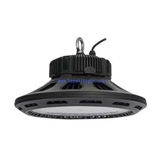 Satco Led Ufo High Bay lámpatest