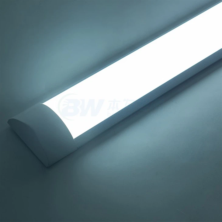 36 W-os LED vékony lámpatest