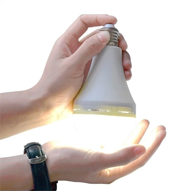 5 watt rechargeable led bulb1